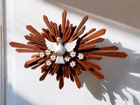 Divino Oval Com Flores e Pomba Branca Divino Oval Com Flores e Pomba Branca