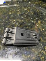 Dobradiça Tampa Porta luvas Logus Pointer 93/97 Ford