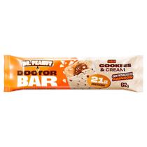 Doctor Bar Dr Penaut Sabor Cookies e Cream com Pedaços de Amendoim com 21g de Proteína 62g Doctor Bar Dr Penaut Sabor Cookies e Cream com Pedaços de Amendoim com 21g de Proteína 62g