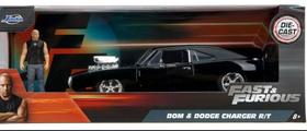 Dodge Charger R/T 1970 Velozes e Furiosos + Figura Dom Toys 1:24
