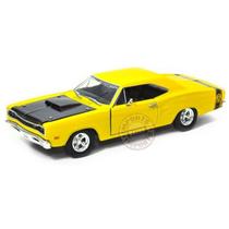 Dodge Coronet Superbee 1969 Motormax 1:24 Amarelo