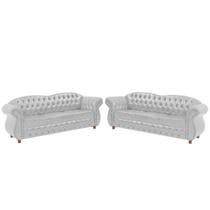 Dois Sofás Chesterfield Merlo 3 lugares 2M - Corano Branco / Decoração, recepção, Barbearia, sala tv estar Dois Sofás Chesterfield Merlo 3 lugares 2M - Corano Branco / Decoração, recepção, Barbearia, sala tv estar