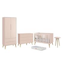 Dormitório Infantil Theo 2 Portas, Cômoda 6 Gavetas, Berço, Mesa de Canto Rosa Fosco com Pés Madeira Natural e Colchão - Reller Móveis