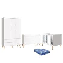 Dormitório Infantil Theo Retrô 3 Portas, Cômoda 1 Porta, Berço Branco Fosco com Pés Madeira Natural e Colchão - Reller Móveis Dormitório Infantil Theo Retrô 3 Portas, Cômoda 1 Porta, Berço Branco Fosco com Pés Madeira Natural e Colchão - Reller Móveis