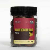 Drageado de amêndoa com chocolate ao leite e chocolate branco