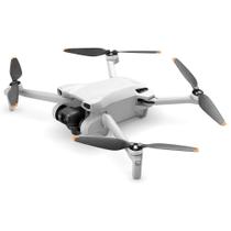 Drone DJI Mini 3 Fly More Combo Plus DJI RC Com tela FHD