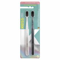 Duas Escovas Dentais Kess Pro Extra Macias Duas Escovas Dentais Kess Pro Extra Macias