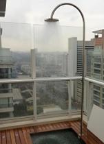 Ducha de piso inox 304 p/ piscina , sauna Linha Curva Bojo 20cm tubo de 1 1/2