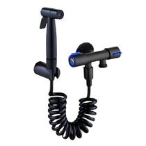 Ducha Higiênica com Duplo Registro de Metal com Mangueira 1,50m e Gatilho Preto Fosco Ducha Higiênica com Duplo Registro de Metal com Mangueira 1,50m e Gatilho Preto Fosco
