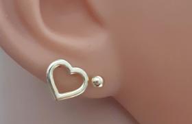 Duo de Brincos Coração e Bola Pequena Folheado Ouro 18k Antialérgico Duo de Brincos Coração e Bola Pequena Folheado Ouro 18k Antialérgico