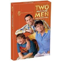 DVD Box Two And a Half Men 5ª Temporada (Dois Homens e Meio) DVD Box Two And a Half Men 5ª Temporada (Dois Homens e Meio)