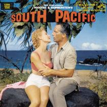 DVD South Pacific Legacy embalado em plástico