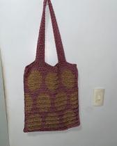 Ecobag de Croche com Decorações em Circulo Tamanho Médio Cores Goiaba e Dourado Ecobag de Croche com Decorações em Circulo Tamanho Médio Cores Goiaba e Dourado