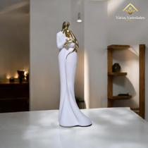 Escultura Decorativa Resina Dourada Nude Mae Pai Filha Bebe em ...
