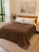 Edredom plush liso queen slim chocolate