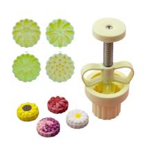 Ejetor Max Para Molde Doce Beijinho Biscuit Forma De Pétalas Ejetor Max Para Molde Doce Beijinho Biscuit Forma De Pétalas