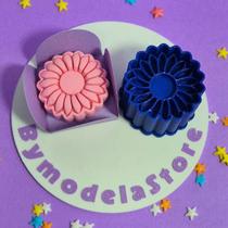 Ejetor para Brigadeiros e Docinhos Flores 2 Ejetor para Brigadeiros e Docinhos Flores 2