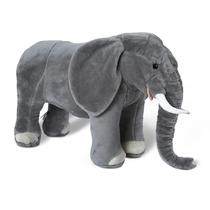 Elefante de Pelúcia Melissa & Doug - Gigante e Realista (mais de 90cm)