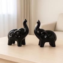 Elefante Decorativo em Cerâmica Branca 8x7cm Mini Enfeite Elegante para Sala Quarto Escritório Presente