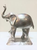 Elefante Decorativo metal prateado Sidi 26x10x26cm Elefante Decorativo metal prateado Sidi 26x10x26cm