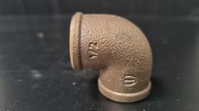 ELUMA COTOVELO ROSCAVEL BRONZE 90º 1/2 ELUMA COTOVELO ROSCAVEL BRONZE 90º 1/2