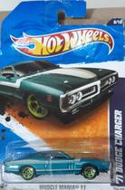 *Embalagem danificada* Hot Wheels Muscle Mania - '71 Dodge Charger