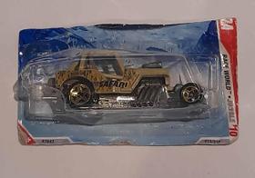 *Embalagem danificada* Hot Wheels Race World - Custom '42 Jeep CJ-2A