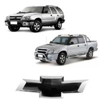 Emblema Adesivo Alto Relevo Gravata Grade Blazer ou S-10 2009 a 2012 Black Piano Emblema Adesivo Alto Relevo Gravata Grade Blazer ou S-10 2009 a 2012 Black Piano