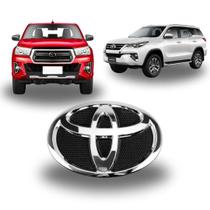 Emblema De Grade Logo Toyota Hilux 2016 Á 2022 Cromado