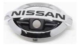Emblema Dianteiro Com Furo Para Câmera Original Nissan Kicks 2017 até 2022 - Cód. 628904BA1A Emblema Dianteiro Com Furo Para Câmera Original Nissan Kicks 2017 até 2022 - Cód. 628904BA1A
