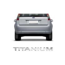 Emblema Letreiro Titanium Cromado Fiesta 2013 a 2019 Focus 2010 a 2016