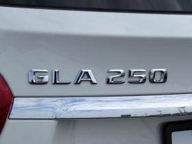 Emblema Mercedes Gla250 Gla 250 Cromado Em Estoque