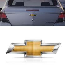 Emblema Porta Mala Gm Gravata Onix E Prisma 2013 Até 2019