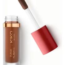 Emma Roberts X Kiko Milano Glow-n-seek Concealer Foundation 06 Cocoa (original) Emma Roberts X Kiko Milano Glow-n-seek Concealer Foundation 06 Cocoa (original)