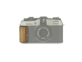 Empunhadura de madeira para Pentax 17 em nogueira e liga de alumínio