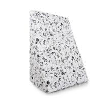 Encosto triangular conforto flores pretas fundo branco tam u natural home care Encosto triangular conforto flores pretas fundo branco tam u natural home care