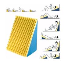 Encosto Triangulo com Massageador Comfort Luck 45x65x30 - Ideal para Leitura - Descanso de Pernas - Pós Operatório - Amamentação
