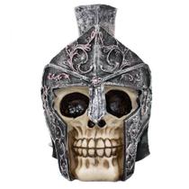 Enfeite Caveira Capacete Romano Espinhos Crânio Resina Enfeite Caveira Capacete Romano Espinhos Crânio Resina