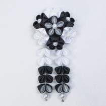 Enfeite de Flor p/ Cabelo - Kanzashi. Modelo Hortênsia.