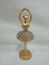 Enfeite de resina bailarina dourada com gliter - Martins& Martins Impor.Ex LTDA