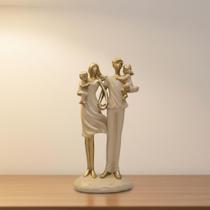 Enfeite Decorativo Família Dourada Peça Moderna para Sala - AVB DECOR Enfeite Decorativo Família Dourada Peça Moderna para Sala - AVB DECOR