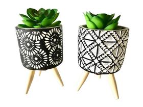 Enfeite Decorativo Kit 2 Vasos Cimento Pés Madeira 10,5X6Cm Enfeite Decorativo Kit 2 Vasos Cimento Pés Madeira 10,5X6Cm