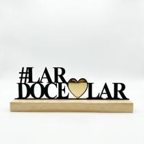 Enfeite Decorativo Lar Doce Lar MDF Base em Madeira com Coração Espelhado Enfeite Decorativo Lar Doce Lar MDF Base em Madeira com Coração Espelhado