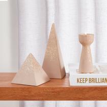 Enfeite Decorativo "Piramide" Em Cimento Nude e Dourado 26x10,5 cm M02 - D'Rossi Enfeite Decorativo "Piramide" Em Cimento Nude e Dourado 26x10,5 cm M02 - D'Rossi