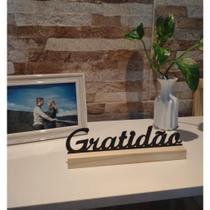 Enfeite Estante Palavras Decoração Amor, Gratidão, Fé, - LU JPDECORACOES