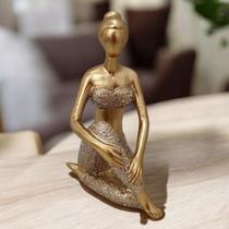 Enfeite Estátua Em Posição De Yoga Decorativa Meditando Relaxando 12x9cm Enfeite Estátua Em Posição De Yoga Decorativa Meditando Relaxando 12x9cm