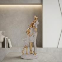 Enfeite Família com 2 Filhas Efeito Granito e Detalhe Dourado 29cm VÁRIAS VARIEDADES Enfeite Família com 2 Filhas Efeito Granito e Detalhe Dourado 29cm VÁRIAS VARIEDADES