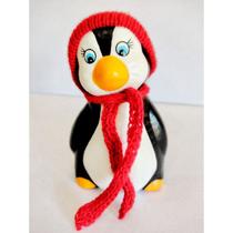 Enfeite Geladeira Pinguim Com Touca Vermelha - Cerâmica