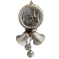 Enfeite Natalino p/ Pendurar c/ 4 Sinos Prata 53cm Enfeite Natalino p/ Pendurar c/ 4 Sinos Prata 53cm