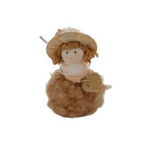 Enfeite para Pendurar - Menina com Chapéu Marrom - 1 unidade - Cromus - Rizzo